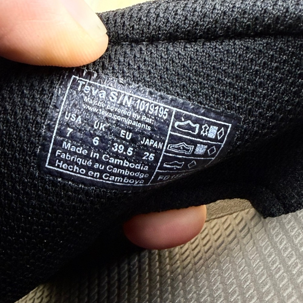 Teva Katavi Mens Suede Outdoor Slide Sandals Grey Black 1019195 Size 7 - Picture 2 of 5